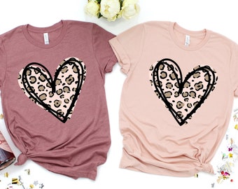 Chemise de Saint-Valentin imprimée léopard, chemises de Saint-Valentin pour femme, chemise de cœur, chemise de Saint-Valentin mignonne, cadeau de Saint-Valentin, Saint-Valentin guépard