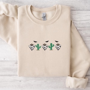 Gestickter Geist Sweatshirt, gesticktes Halloween Shirt, Halloween Geist Sweatshirt, lustiges Halloween Shirt, Halloween Sweatshirt