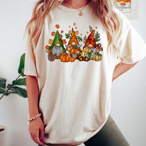 Faceless Gnomes Graphic Drop Shoulder Sweatshirt