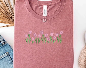 Embroidered Tulip Shirt, Floral Spring Tee, Cute Minimalist Flower T-Shirt, Cottagecore Aesthetic Top, Soft Garden Sweatshirt, Gift for Her