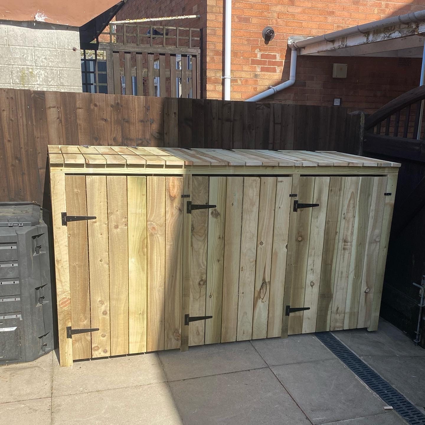 Wheelie Bin Storage Plans