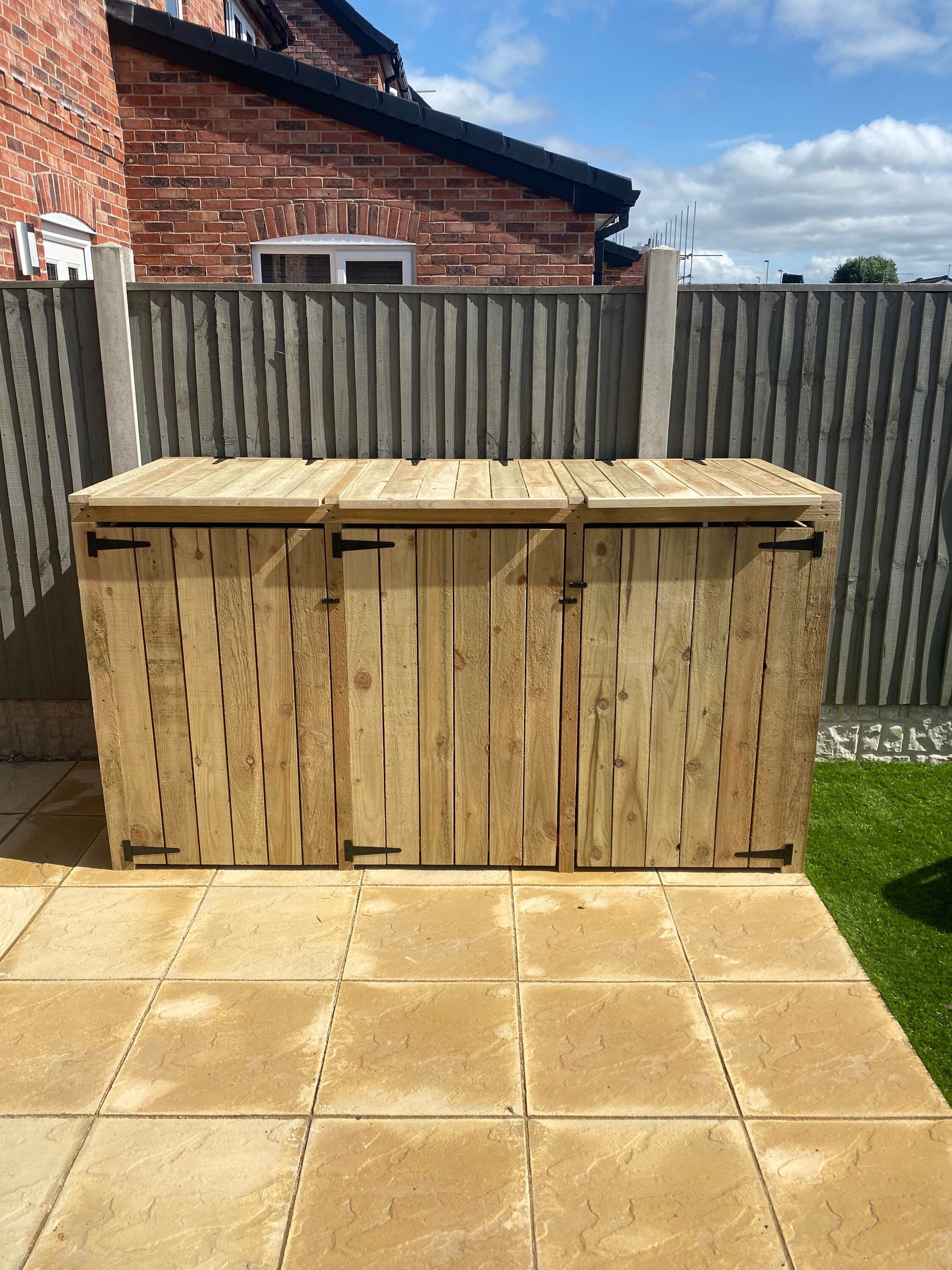Triple Wheelie Bin Storage Units Wooden 3 Wheelie Bin vrogue.co