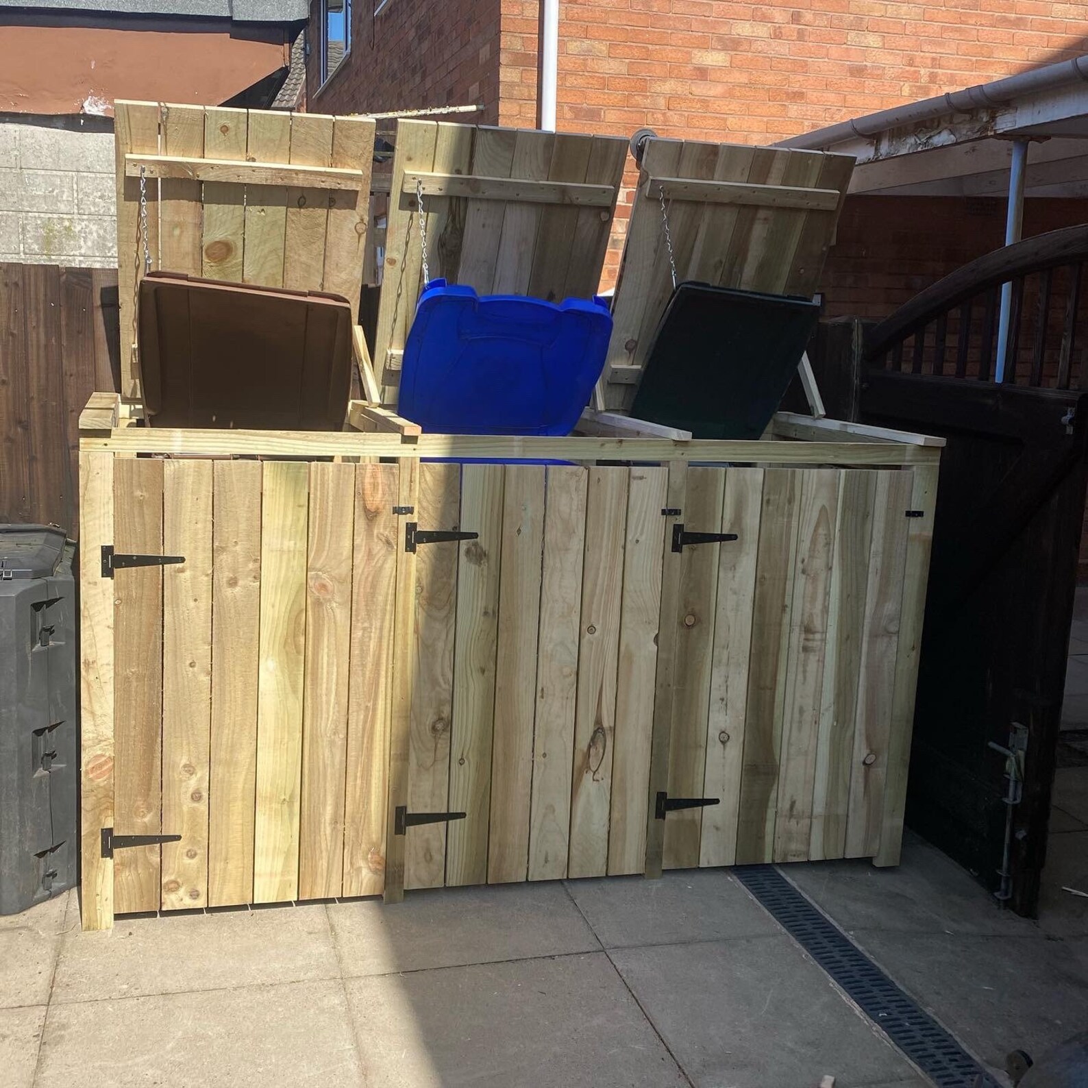 Wheelie bin storage Etsy