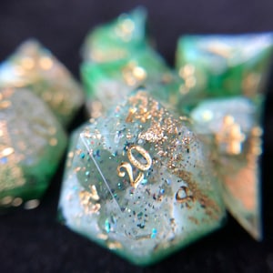 Payday - Handgemaakte Sharp Edge-dobbelstenenset DnD, ambachtelijke dobbelstenenset, tabletop RPG-dobbelstenenset, DnD-dobbelstenenset, TTRPG-dobbelstenen, DnD-cadeaus voor haar