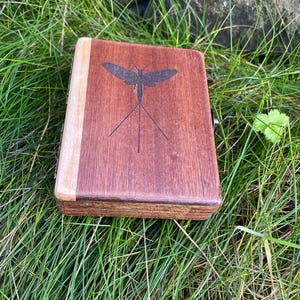 Caja para pesca con mosca, caja para moscas, madera recuperada, regalo de reliquia, caja para aparejos de pesca, billetera para moscas