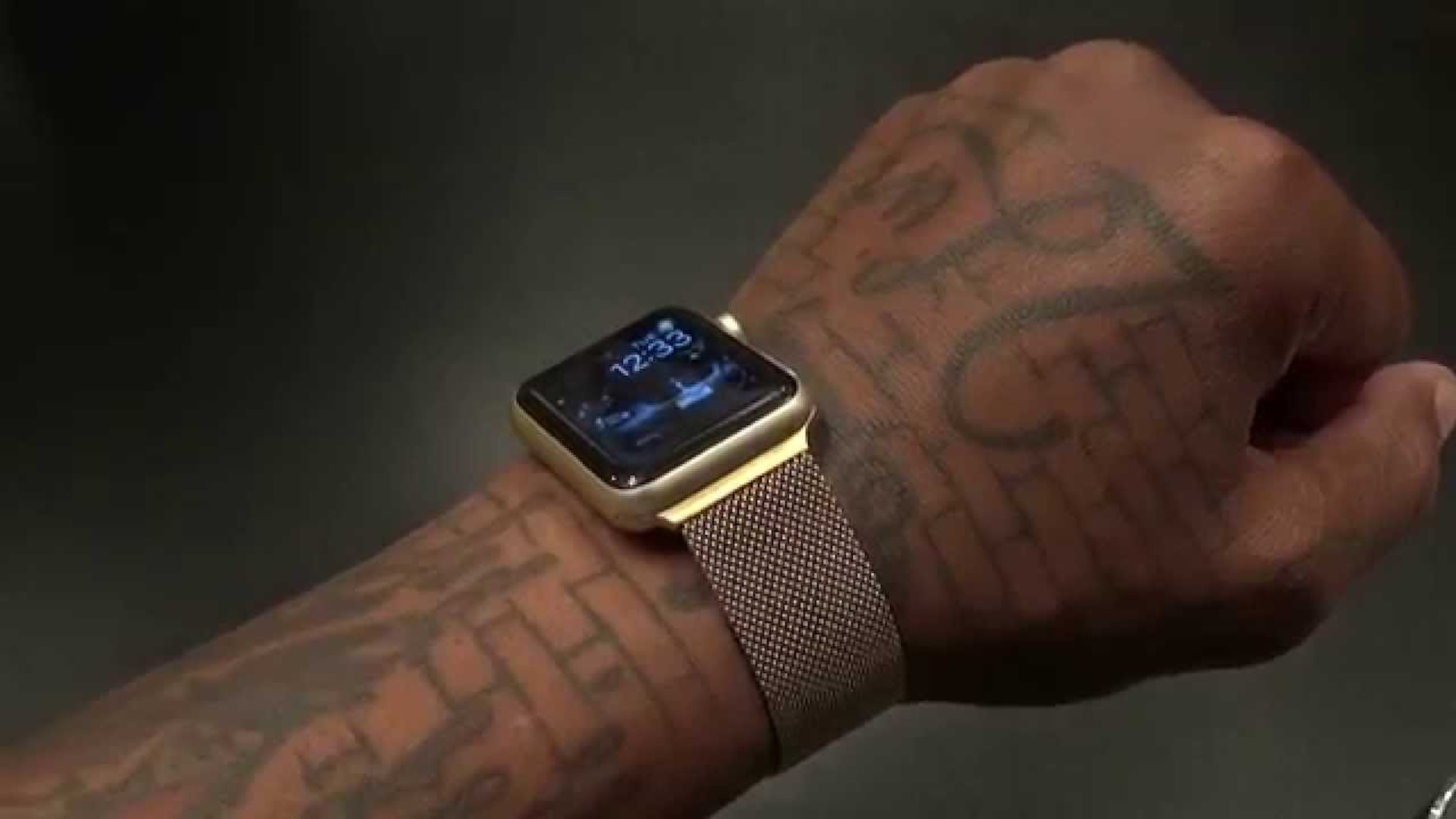 Apple watch 9 gold