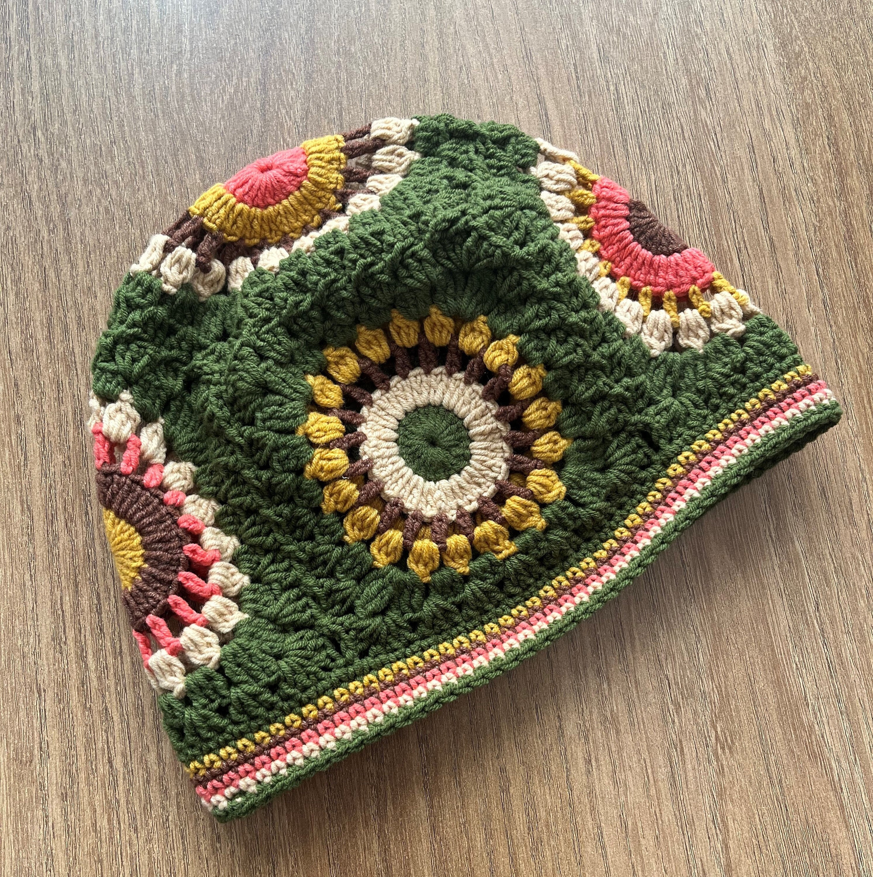Gorro de abuela cuadrado verde, gorro de crochet verde amarillo, boina de abuela cuadrada, gorro de invierno de crochet verde, gorro con motivo, gorro unisex