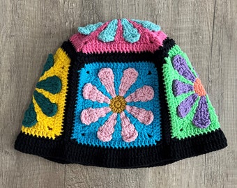 crochet daisy bucket hat, unisex colorful flower bucket hat, colorful knit festival hat, handknit hat cotton, boho hippie black bucket hat