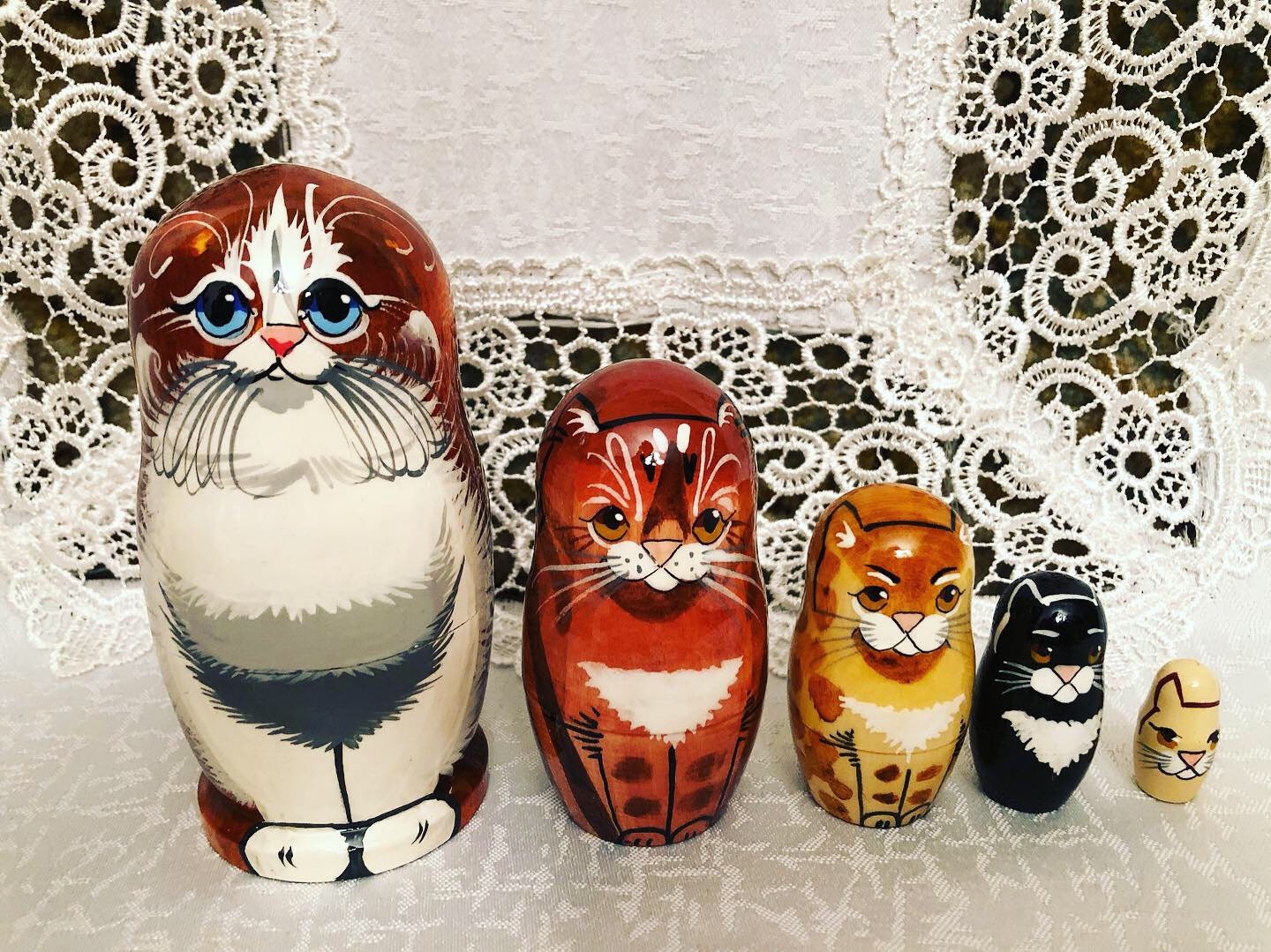 Cat family nesting doll Stacking dolls Matryoshka Wooden Etsy