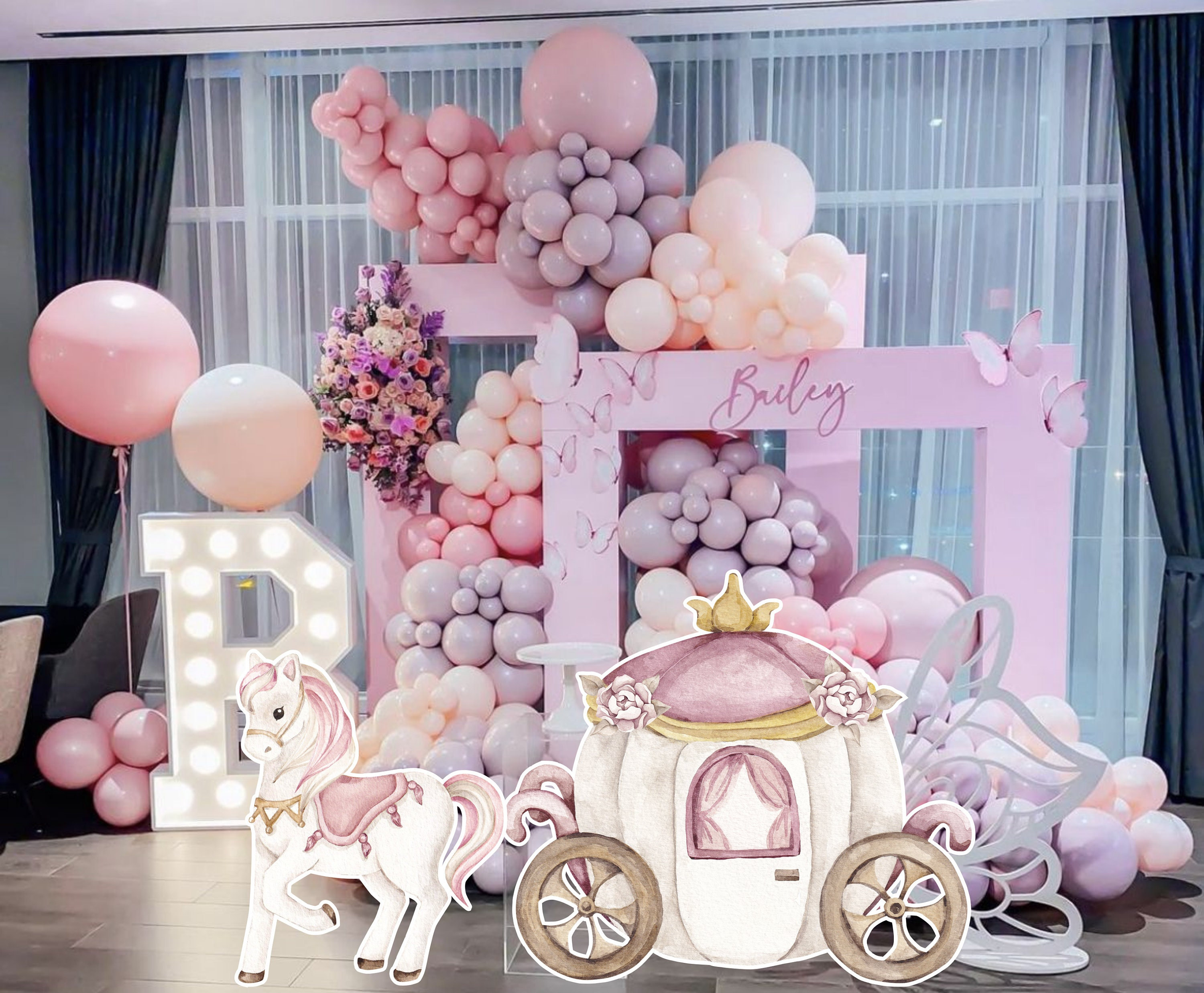 Set Di 8 Decorazioni A Favo Tema Principessa – Carrozza, Castello E Corona Per Compleanni E Feste Fiabesche, Riutilizzabili