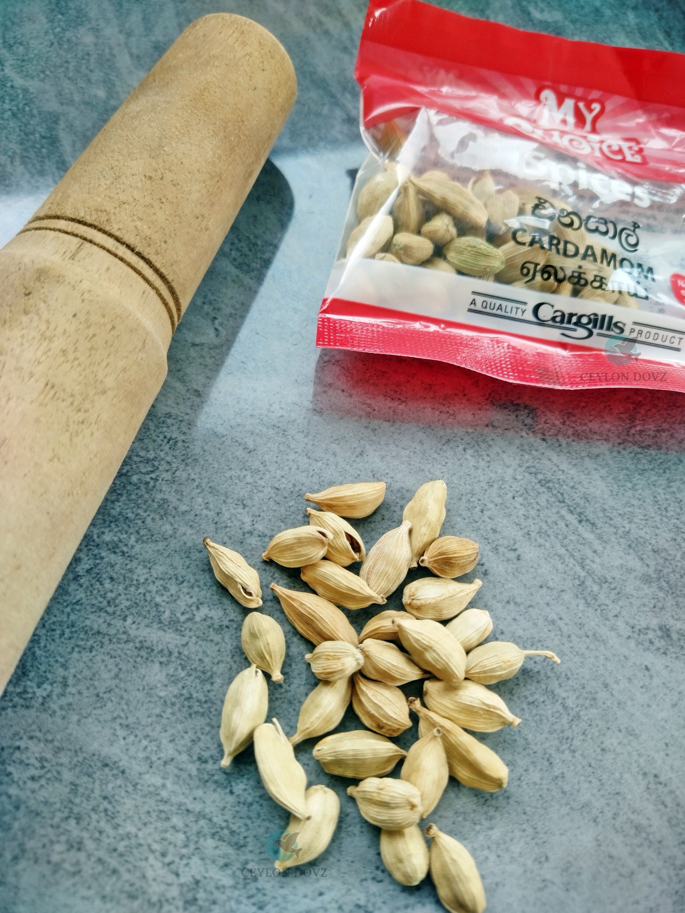 Green Cardamom Pods Ground Seeds Premium Quality Whole Cardamon Nongmo