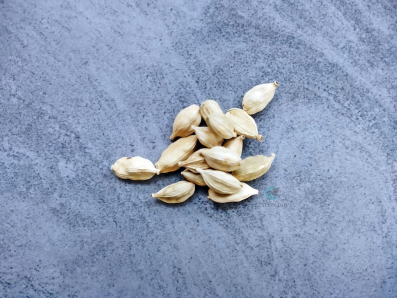 Green Cardamom Pods Ground Seeds Premium Quality Whole Cardamon Nongmo, Glutenfree 100