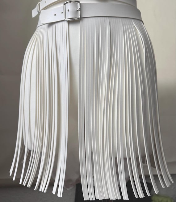 White Vegan Leather Fringe 40 Cm Skirt Belt Chic Waist Accessory