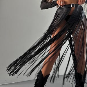 Lange vegan rok met franje 100 cm met riem Leren rok met franje Riem met franje in de taille
