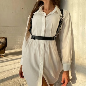 V-Back Leather Harness – Elegant & Edgy Body Accessory
