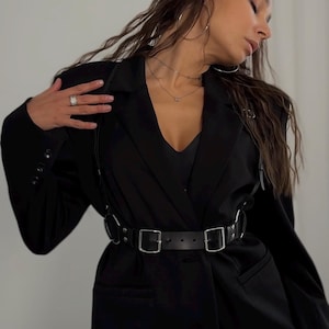 Vegan Chest Harness Belt for Women, vegan Leather Clothing, Harness Belt, Stylish Adjust Waist Belt, Chest leather Belt, Harness for Women