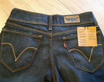 levis 470 straight fit femme
