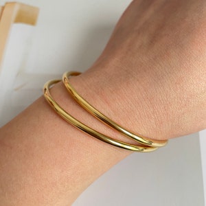 Classic Gold Bangle Bracelet ,Set Gold Bangle,Plain Gold Bangle ,Gold Plated Bangle ,Classic Stackabl Slip On Bangle ,Tarnish Free ,SMLXL