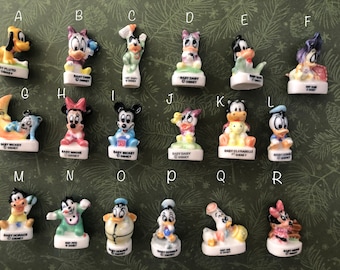French beans - Miniature figurines Mickey & cie babies Disney vintage