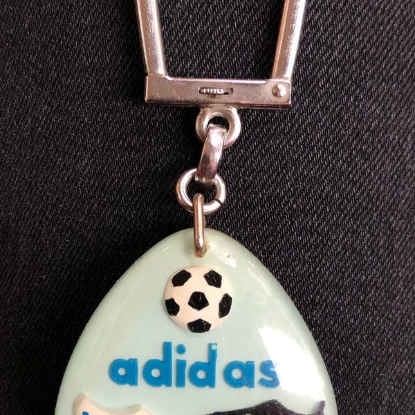 Vintage porte-clefs Bourbon Adidas vintage la marque aux trois bandes