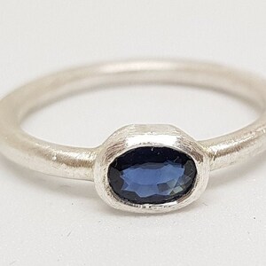Blue Sapphire 1.25 Ct Matte Finish 925 Silver Ring &#39; Sapphire Ring For Her &#39; Handmade Sapphire Ring &#39; Ring For September &#39; Sapphire Ring