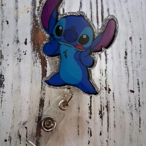 Stich badge reel
