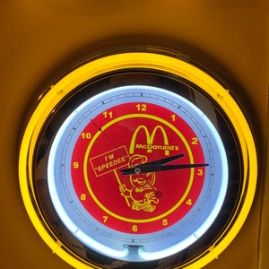 McDonald&#39;s Speedee Hamburger Restaurant Diner Kitchen Bar Advertising Man Cave YELLOW Neon Wall Clock Sign
