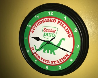 Sinclair Dino Oil Gas AuthFilling Service Station Garage Bar Advertising Man Cave Wall Clock Sign