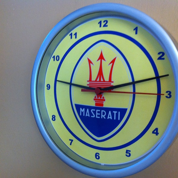 Maserati LOGO Motors Auto Mechanic Garage Bar Advertising Man Cave SILVER Wall Clock Sign