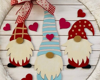 Gnome Valentine, Farmhouse Door Hanger, Gnome Valentine Door Hanger, Door Hanger, Front Door Decor