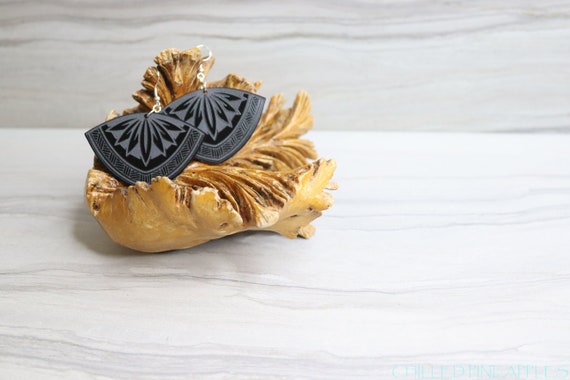 Polynesian Tribal Tapa Fan - Black Acrylic Earrings
