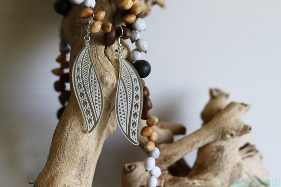 Polynesian Tribal Wave Silver Swirl Earrings Long Dangle Earrings Handmade Polynesian Tribal Designs Polynesian Fashion Luau Attire