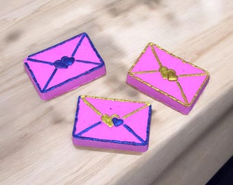 Love Letter Heart Pink Hand Painted Silky Kaolin Clay Skin Softening Pistachio Caramel Jasmine Vanilla Scent Fizzy Valentines Day Bath Bomb