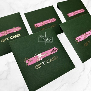 Personalisierte Umschläge mit Folie, Geschenkkartenumschläge, Umschläge für Geschenkkarten mit Logo