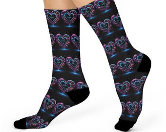 Calcetines Midnight Ethereal Heart Crew - Calcetines con estampado de amor neón brillante