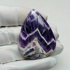 Cabochon intagliato in ametista Chevron, pietra naturale intagliata in ametista per realizzare avvolgimenti in filo metallico, pietra preziosa a forma di pera, cristalli, 46x36x9 mm, 114,00 carati
