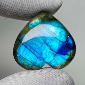 Labradorite Cabochon, Natural Labradorite Gemstone For making Wire Wrap, Gemstone For Jewelry, Healing Crystals, 27x26x7mm 46.00 Carat