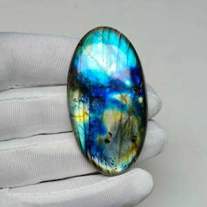 Natural Labradorite Cabochon: Oval Gemstone for Jewelry (54x30x7mm, 104 Carat)