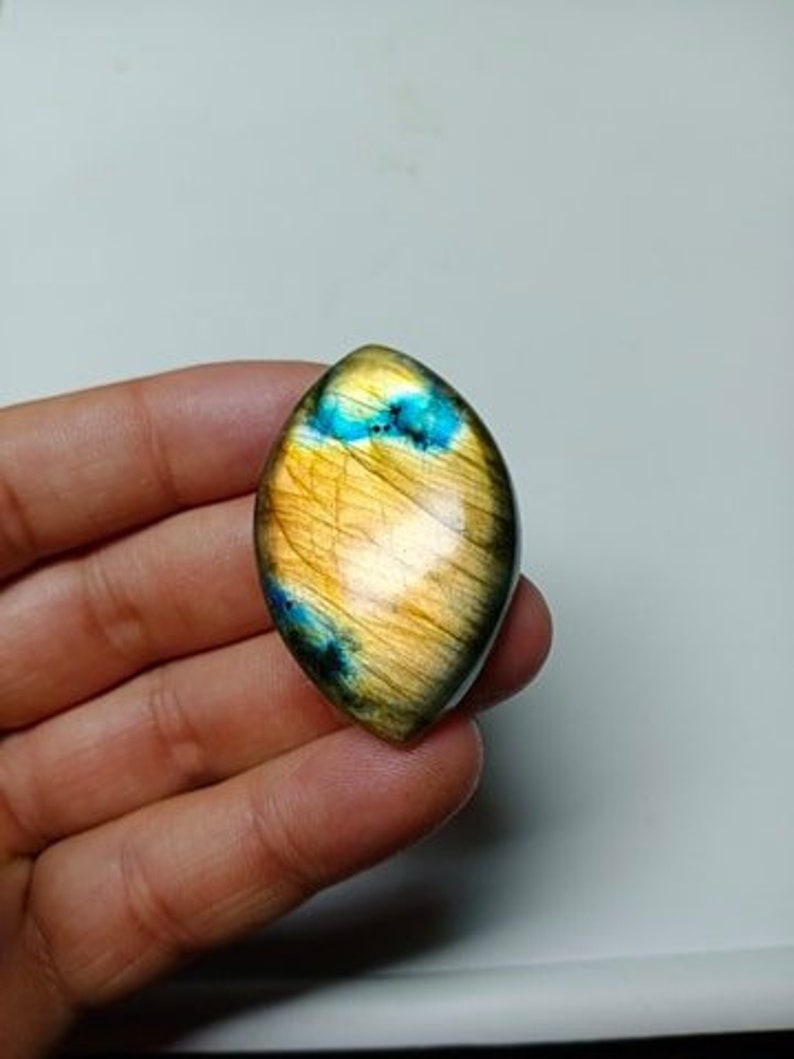 77.00 Cts Labradorite,Flashy Labradorite,Labradorite Gemstone,Multi Labradorite,Loose Gemstone,Natural Gemstone,Jewellery Making 45x29x7mm