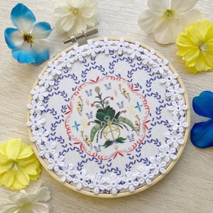 Midsommar Floral Maypole Folk Art Fabric Hoop Art