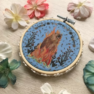 Midsommar The Bear Folk Art Fabric Print Hoop Art