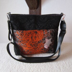 Sac à bandoulière réalisé avec un manteau recyclé , couture écoresponsable