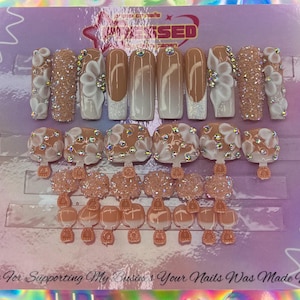 Druk op nagels en tenen vintage roze