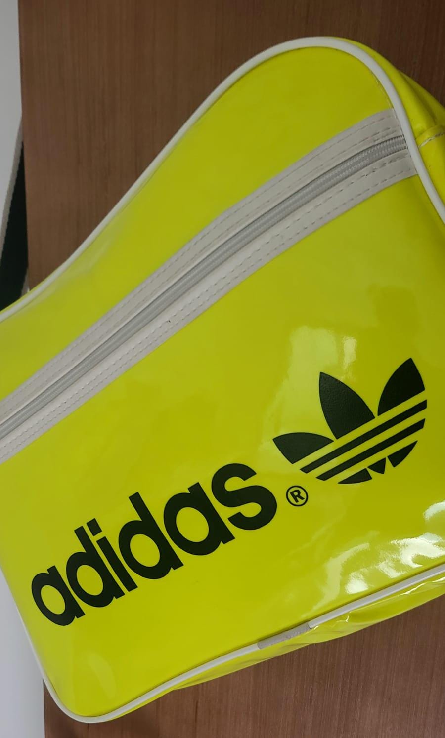 バッグ pry00s adidas shoulder bag yellow Y2K Rare Vintage Adidas 90s Shiny Lime Green and Black Plastic