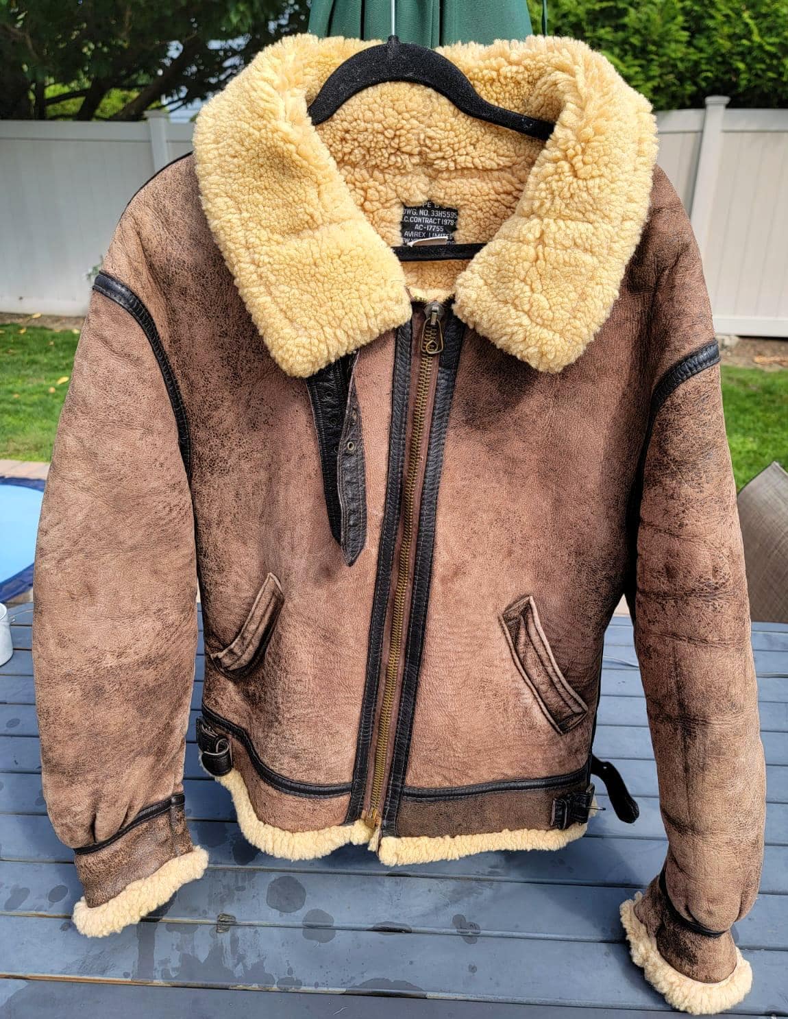 Vintage Original AVIREX Type B-3 Shearling Schaffell 