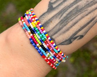 Pulsera elástica de pequeñas cuentas de vidrio de colores, joyería apilable personalizada