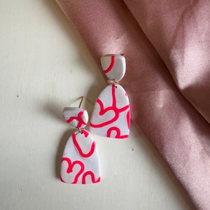 VALENTINES EARRINGS| Neon heart polymer Clay earrings| Neon earrings for Valentine’s Day