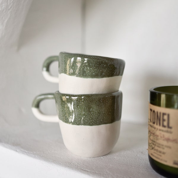 Mug en céramique vert et blanc avec Anse - Tasse artisanale décorative pour café ou thé