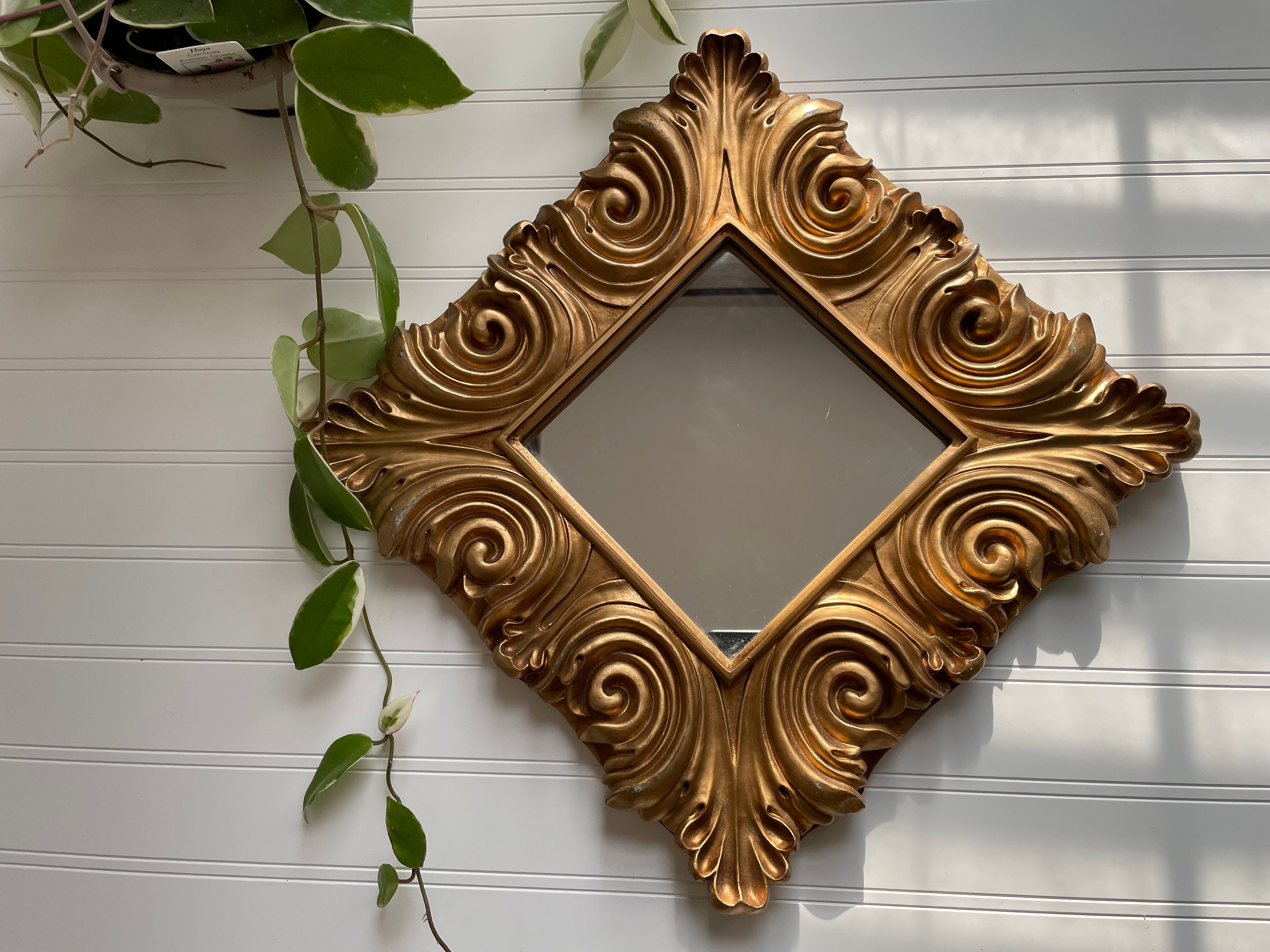 Antique Gold 65cm/26inch Mirror for Wall Decor, Vintage Bow Decoration  Frame Round Mirror for Entryway Hallway Bedroom