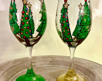 Hand Painted Christmas Trees Wine Glass: Holiday Decor